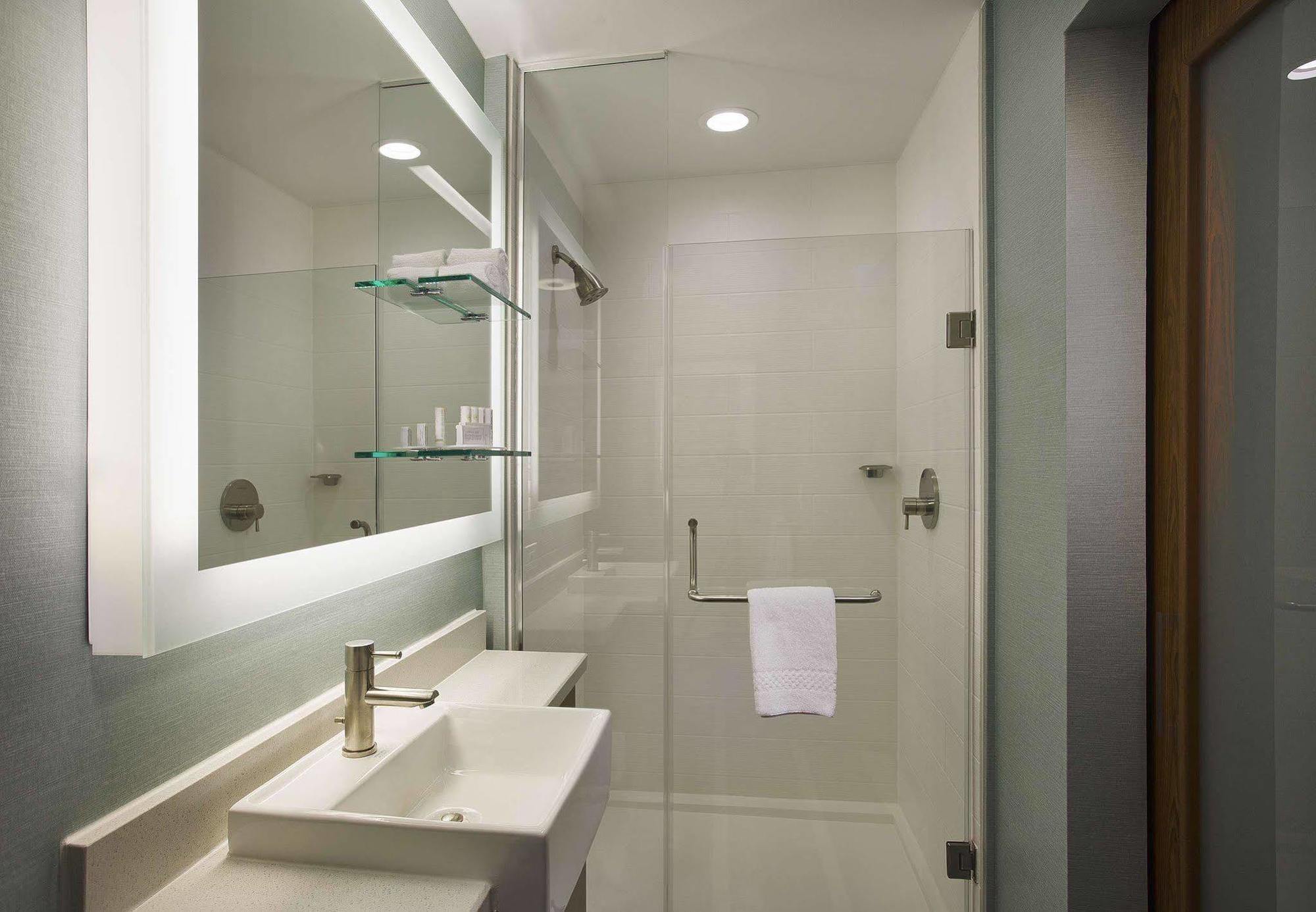 Springhill Suites By Marriott Houston Downtown/Convention Center Ngoại thất bức ảnh